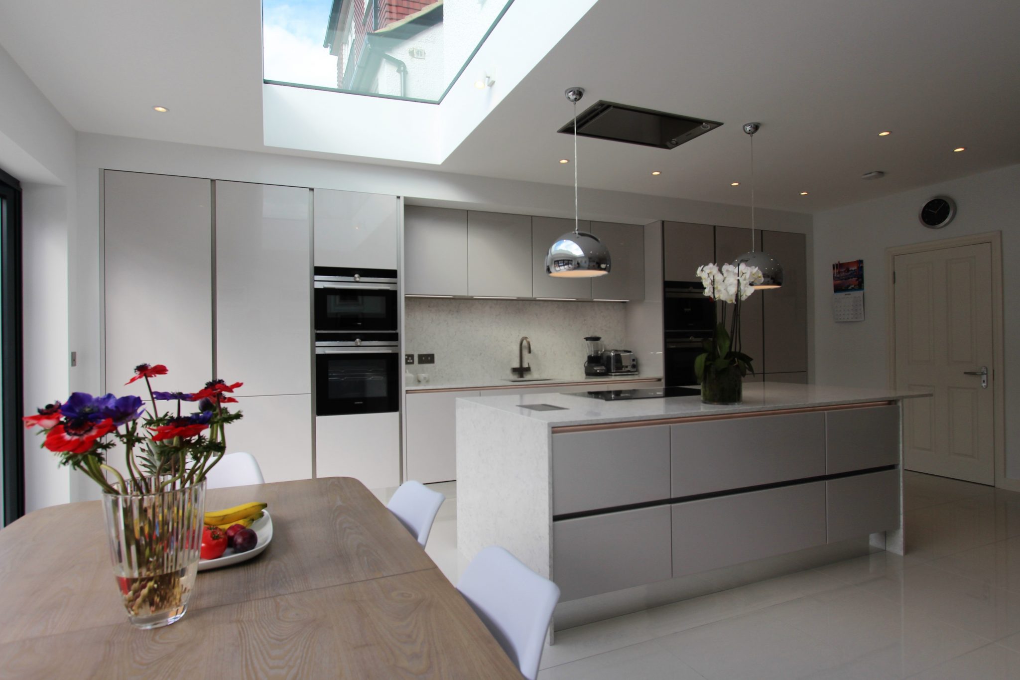 Handle-less German Kitchen Raynes Park